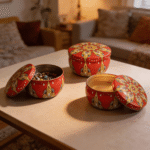 Red Metal Storage Tin with Yellow Design – 50g Capacity